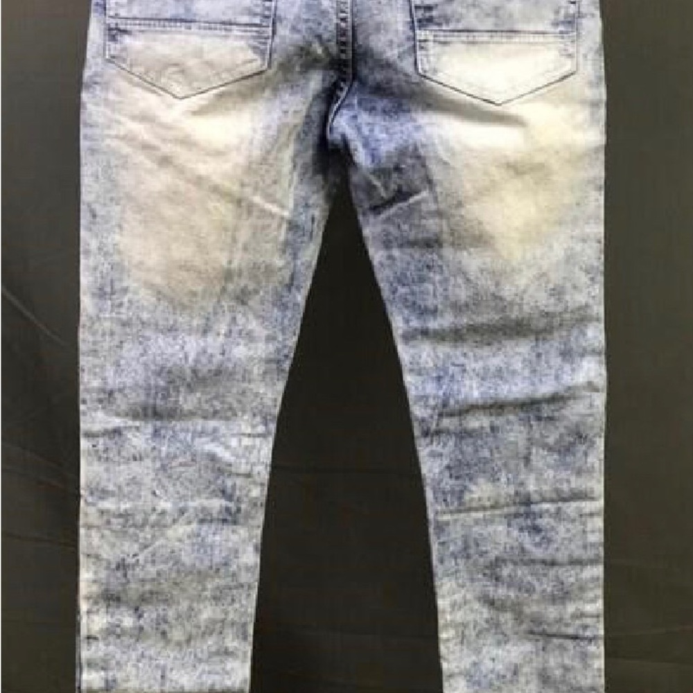 So Essentials Jeans - image 3